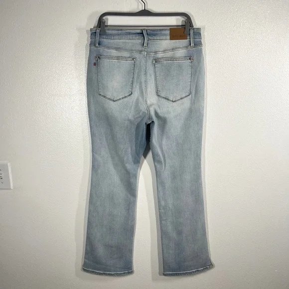 Judy Blue Womens Boot Cut Jeans‎ Size 14W Light Wash Stretch Denim JB82552LT-PL - Picture 2 of 10